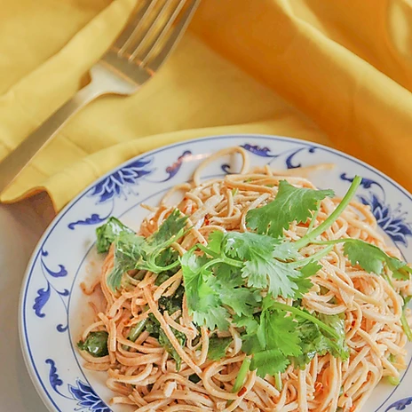 涼拌豆腐干絲__ Cilantro Soybean Noodle Salad